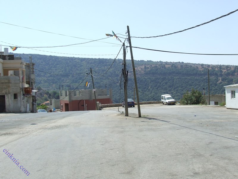 دوار مركز القرية - כיכר מרכזית אלראן